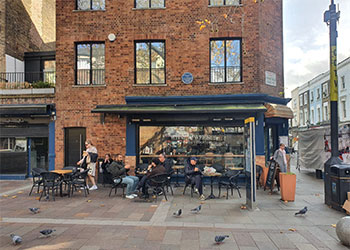 Freehold Licensed Café Investment For Sale, 252 Portobello Road, Notting Hill, London W11 | JMW Barnard Commercial Property Agents'; ?>