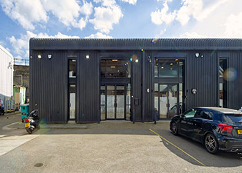 Self-Contained Class E Business Unit With Parking To Let, 2000 sq ft (186 sq m), Unit 5, The Westway Centre, 69 St Marks Road, Notting Hill, London W10 | JMW Barnard Commercial Property Agents'; ?>